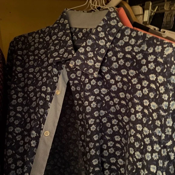 Tom James custom tailored dress shirts - Picture 11 of 15